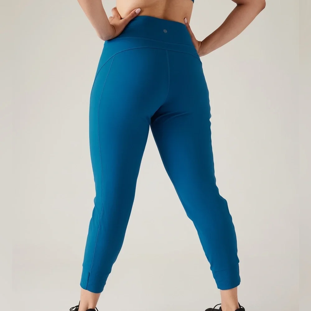 ATHLETA RAINIER MID RISE JOGGER - Picture 5 of 12